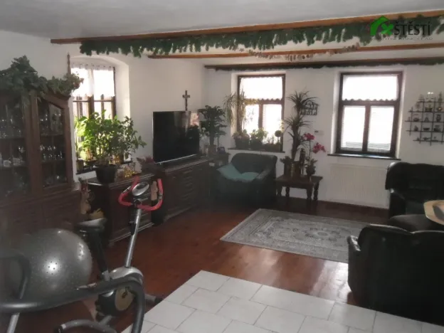Prodej rodinného domu, Staré Hobzí, 536 m2