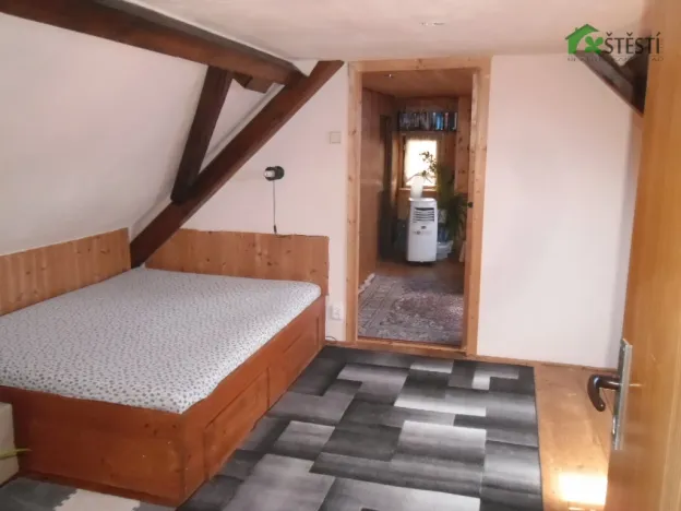 Prodej rodinného domu, Staré Hobzí, 536 m2