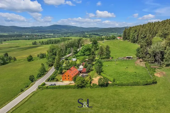 Prodej vícegeneračního domu, Horní Planá, 200 m2