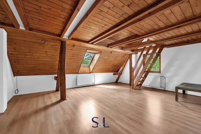 Prodej zemědělské usedlosti, Horní Planá, 200 m2