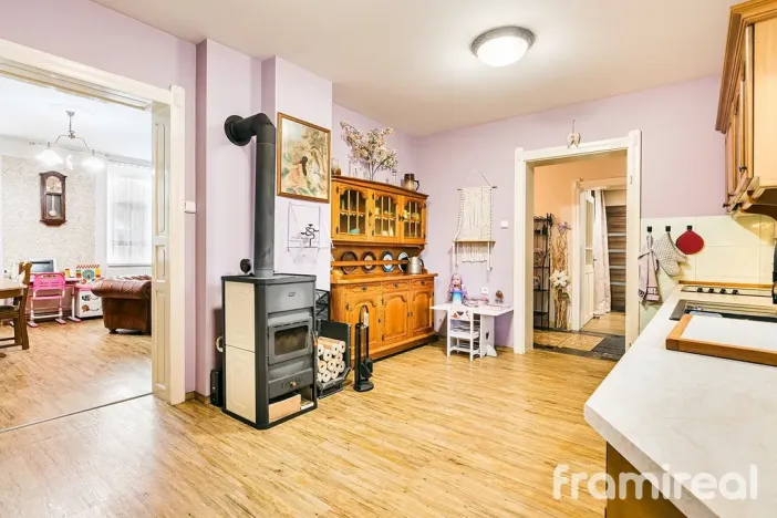Prodej rodinného domu, Strachotín, Osvobození, 250 m2