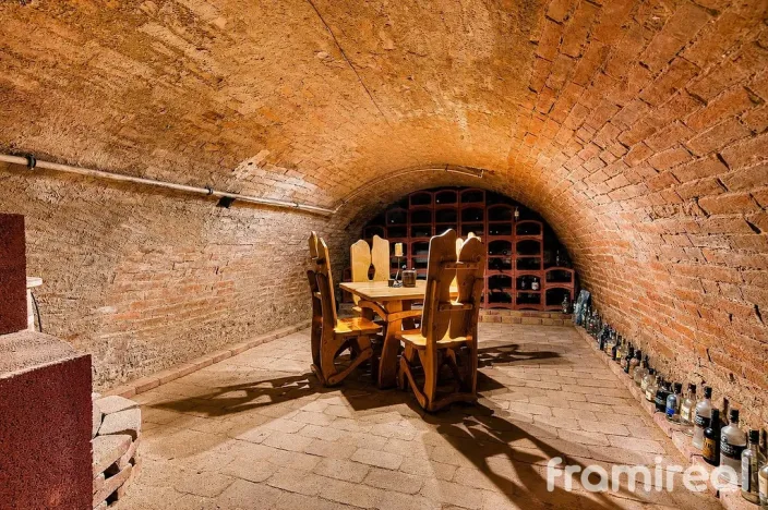 Prodej rodinného domu, Strachotín, Osvobození, 250 m2