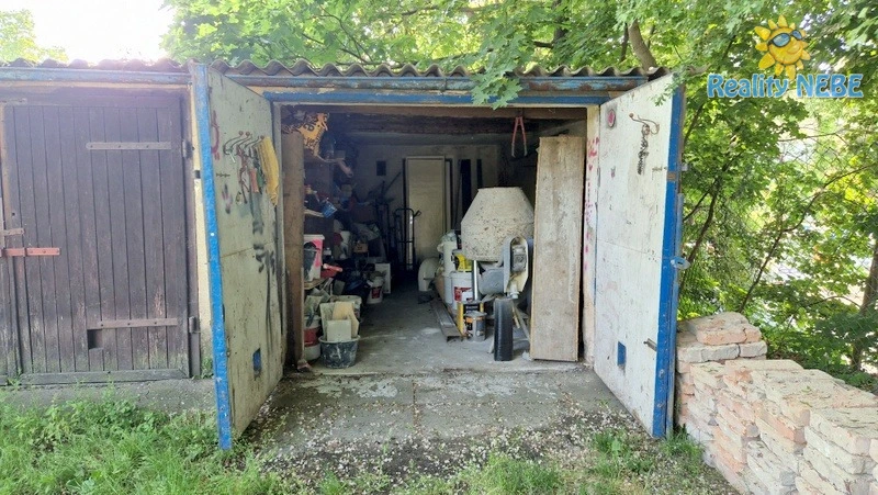 Pronájem garáže, Praha - Libeň, Na hájku, 20 m2