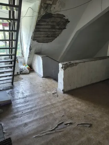 Prodej podílu vícegeneračního domu, Olšany, 831 m2