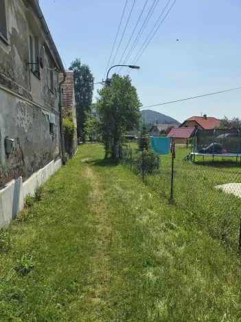 Prodej podílu vícegeneračního domu, Olšany, 831 m2