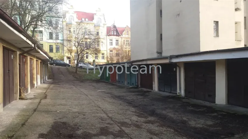 Pronájem garáže, Ústí nad Labem - Ústí nad Labem-centrum, Dvořákova, 18 m2