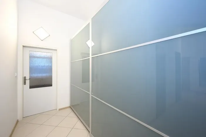 Pronájem bytu 3+1, Praha - Smíchov, Kroftova, 84 m2