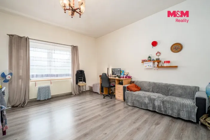 Prodej činžovního domu, Osek, Sokolská, 596 m2
