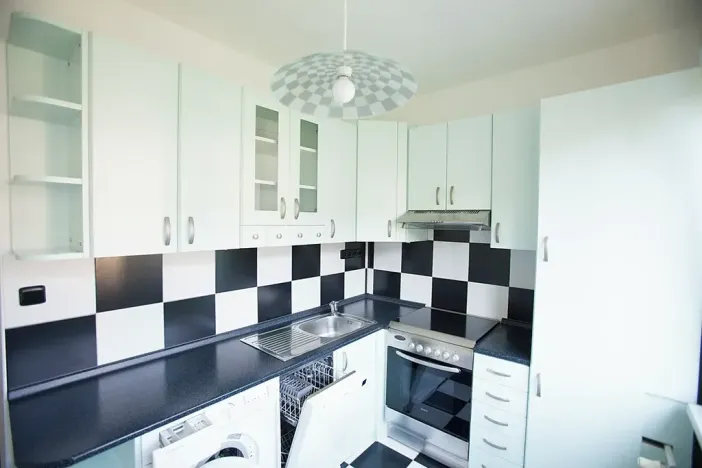 Prodej bytu 2+1, Praha, K lučinám, 52 m2