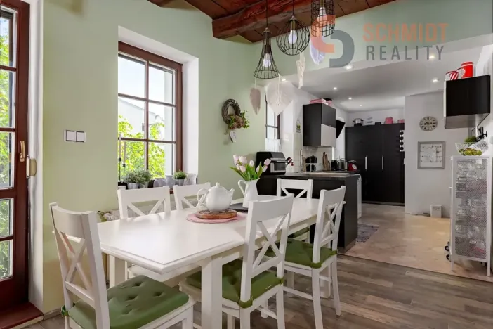 Prodej ubytování, Mikulov, Republikánské obrany, 1024 m2