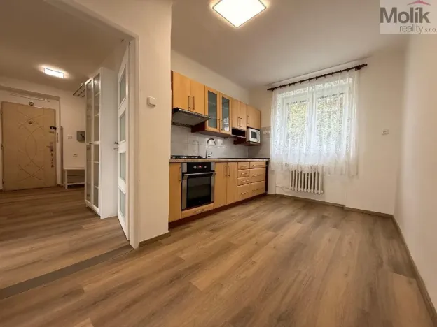 Pronájem bytu 2+1, Meziboří, Májová, 57 m2