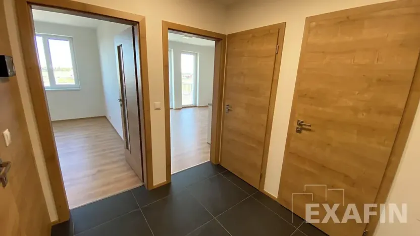 Pronájem bytu 2+kk, Praha - Letňany, Beranových, 45 m2