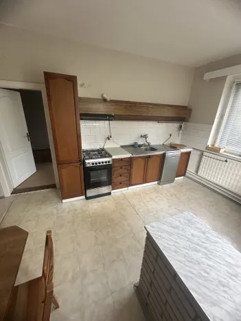 Prodej bytu 4+1, Opava, Přerovecká, 130 m2