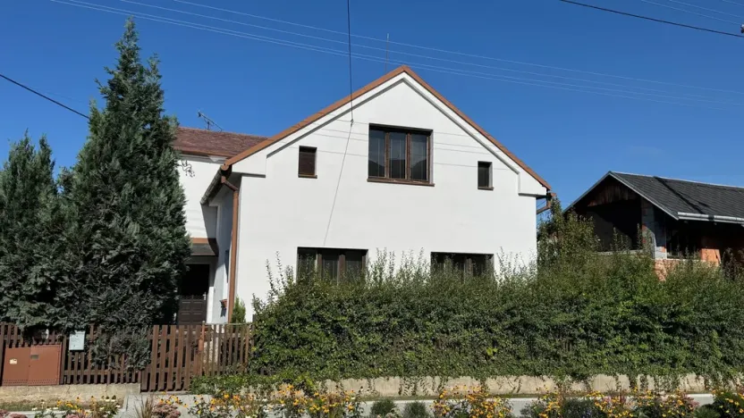 Prodej bytu 4+1, Opava, Přerovecká, 130 m2