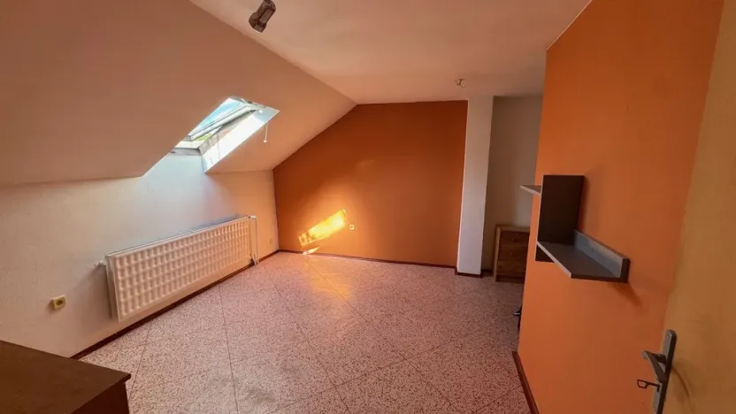 Prodej bytu 4+1, Opava, Přerovecká, 130 m2