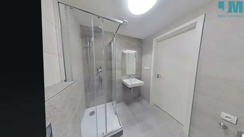 Pronájem bytu 1+kk, Třebíč, Družstevní, 28 m2