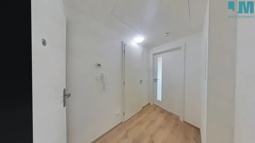 Pronájem bytu 1+kk, Třebíč, Družstevní, 28 m2