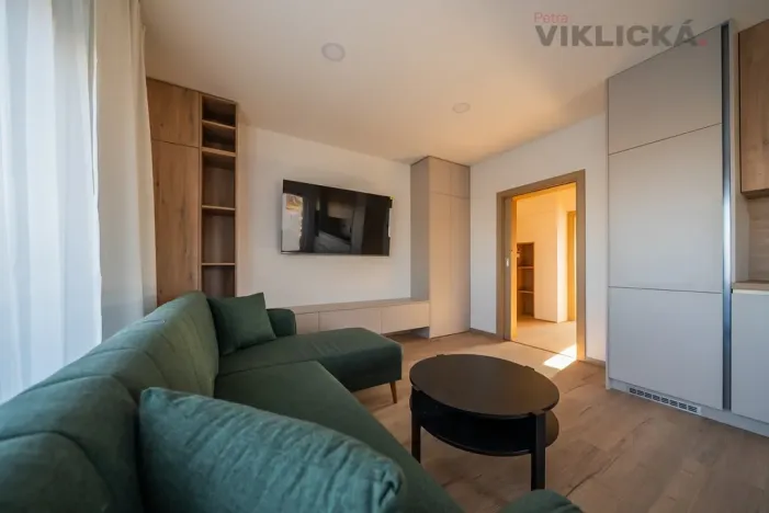 Prodej bytu 2+kk, Zaječí, Hlavní, 63 m2