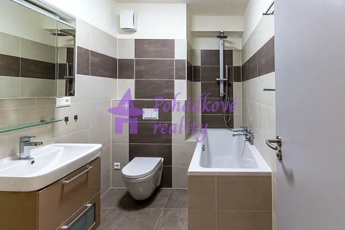 Pronájem bytu 1+kk, Olomouc - Povel, Loudova, 74 m2