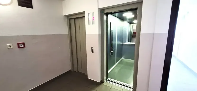 Prodej bytu 2+kk, Praha - Horní Měcholupy, Milánská, 43 m2