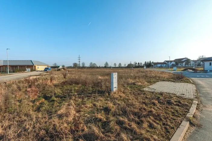 Prodej pozemku pro bydlení, Ráby, 1668 m2