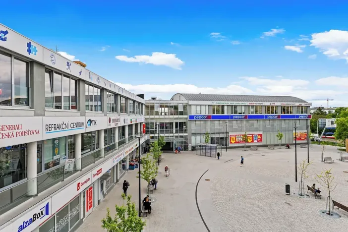 Pronájem obchodního prostoru, Praha - Hloubětín, Poděbradská, 252 m2