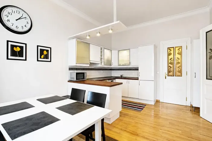 Pronájem bytu 3+1, Praha - Nové Město, Dřevná, 108 m2
