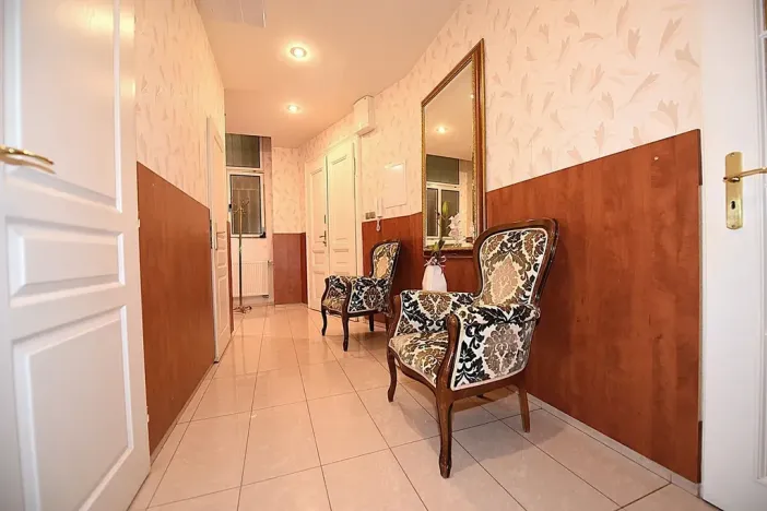 Prodej kanceláře, Praha - Vinohrady, Balbínova, 72 m2