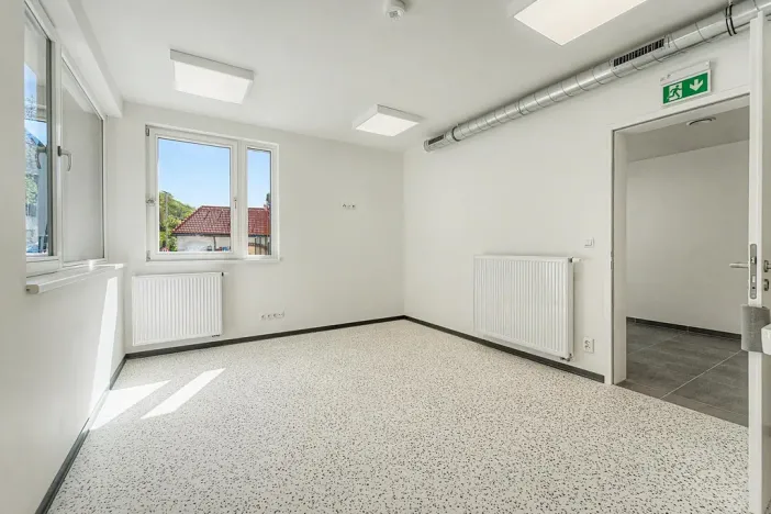 Pronájem komerční, Praha - Lysolaje, Kovárenská, 82 m2