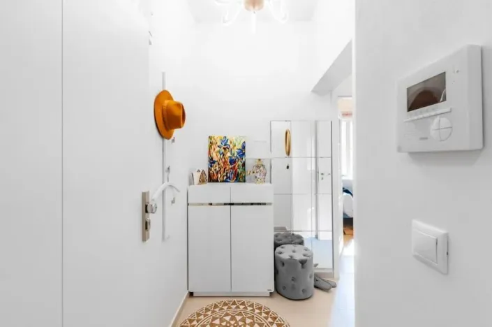 Pronájem bytu 2+kk, Praha - Nové Město, Štěpánská, 35 m2