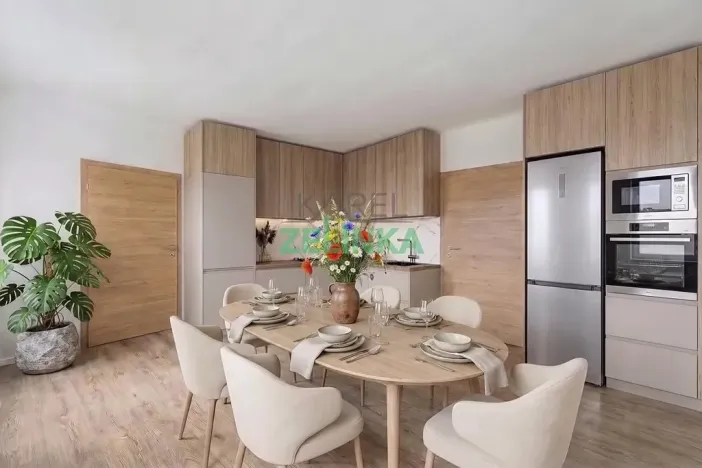 Prodej rodinného domu, Tlustice, 511 m2