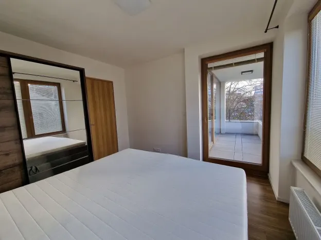Pronájem bytu 2+kk, Plzeň, Pallova, 55 m2