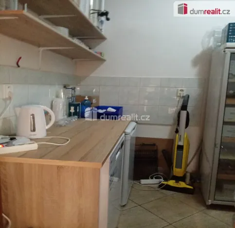 Pronájem obchodního prostoru, Liberec - Liberec I-Staré Město, nám. Šaldovo, 70 m2