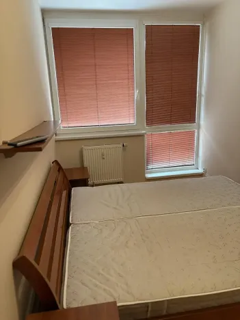 Pronájem bytu 2+kk, Praha - Hlubočepy, Voskovcova, 45 m2