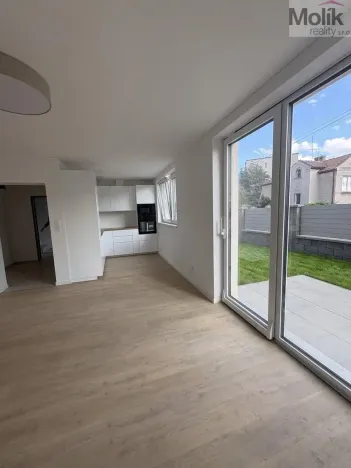 Pronájem bytu 2+kk, Praha - Braník, Ohnivcova, 50 m2