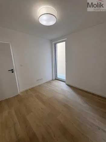 Pronájem bytu 2+kk, Praha - Braník, Ohnivcova, 50 m2