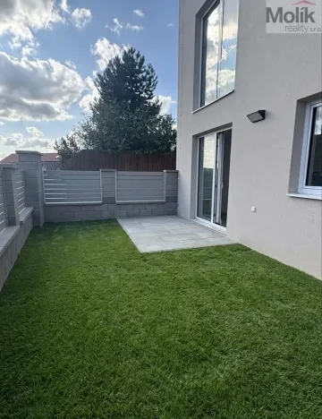 Pronájem bytu 2+kk, Praha - Braník, Ohnivcova, 50 m2