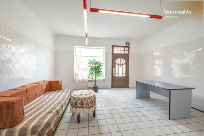 Prodej rodinného domu, Kraslice, 5. května, 380 m2