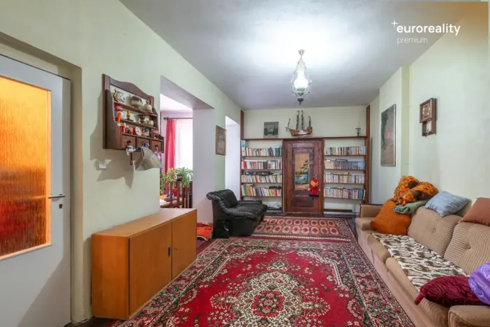 Prodej rodinného domu, Kraslice, 5. května, 380 m2