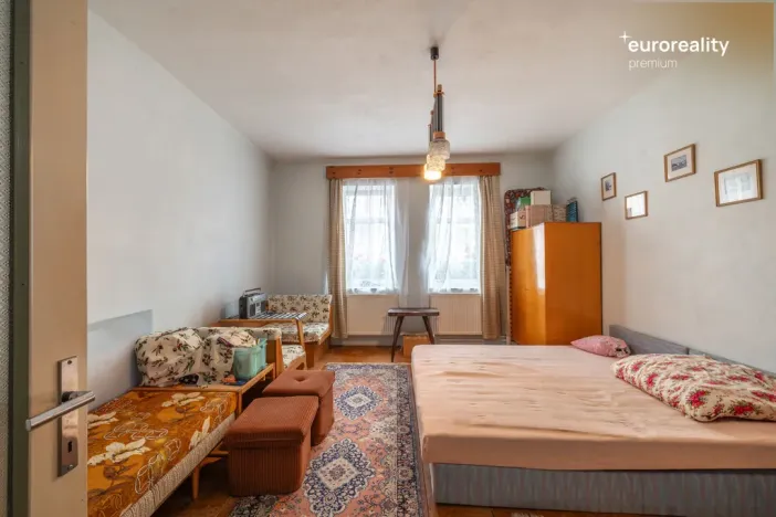 Prodej rodinného domu, Kraslice, 5. května, 380 m2