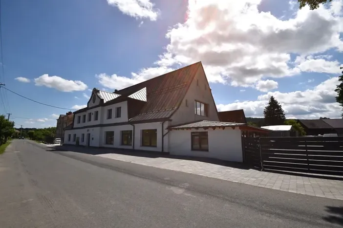 Prodej rodinného domu, Mikulovice, 417 m2