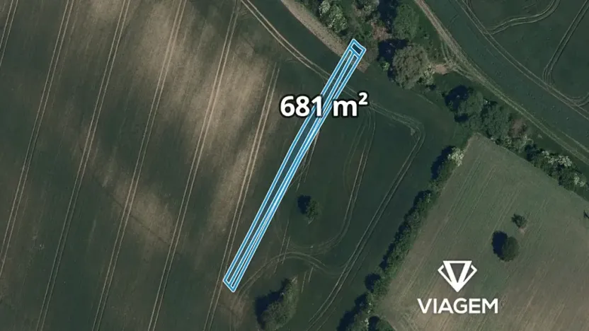 Prodej pole, Domanín, 681 m2
