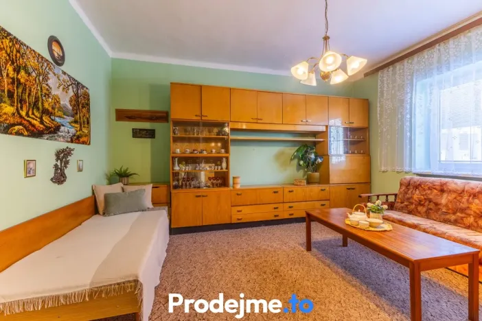 Prodej rodinného domu, Hrušovany nad Jevišovkou, Znojemská, 104 m2