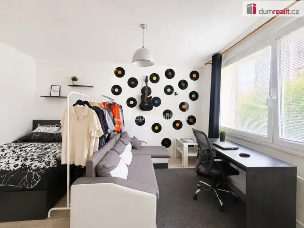 Pronájem bytu 1+1, Ústí nad Labem - Severní Terasa, Kmochova, 36 m2