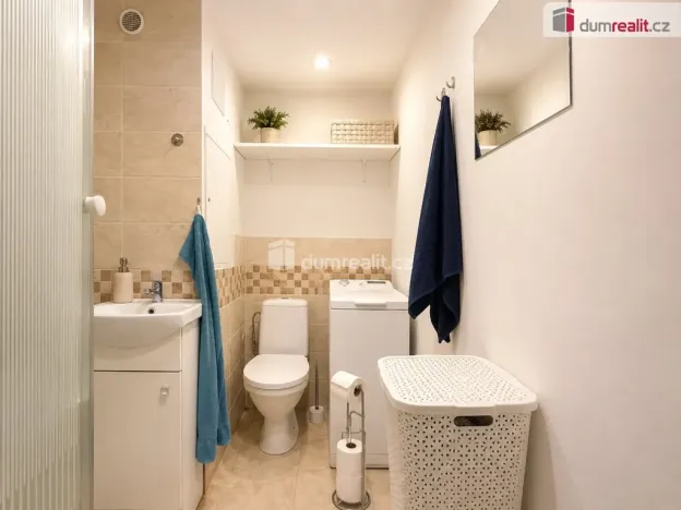 Pronájem bytu 1+1, Ústí nad Labem - Severní Terasa, Kmochova, 36 m2