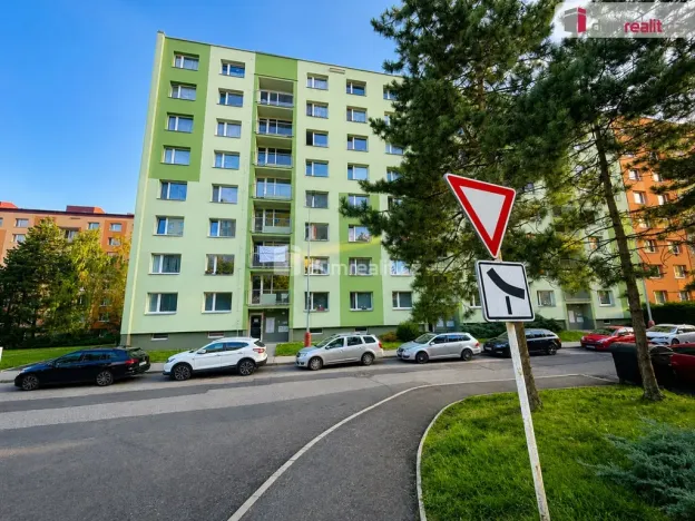 Pronájem bytu 1+1, Ústí nad Labem - Severní Terasa, Kmochova, 36 m2