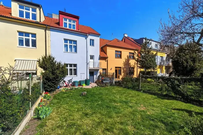 Pronájem bytu 1+kk, Praha - Kobylisy, Pakoměřická, 20 m2