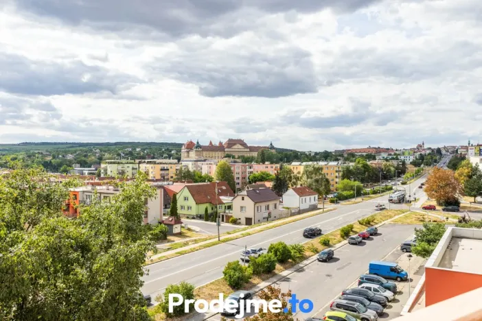 Pronájem bytu 2+1, Znojmo, Dukelských bojovníků, 53 m2