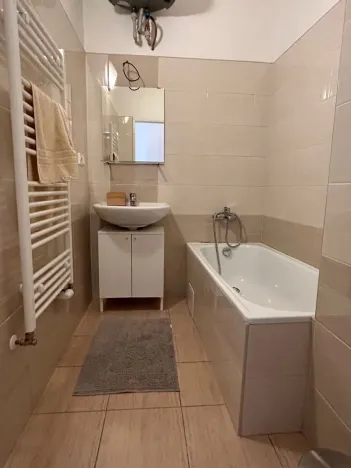 Pronájem bytu 2+kk, Praha - Strašnice, Věšínova, 60 m2