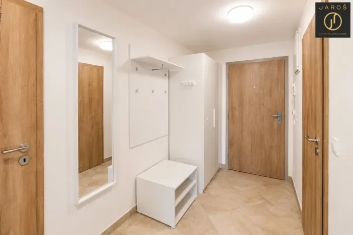 Pronájem bytu 2+kk, Praha - Hodkovičky, Šífařská, 58 m2
